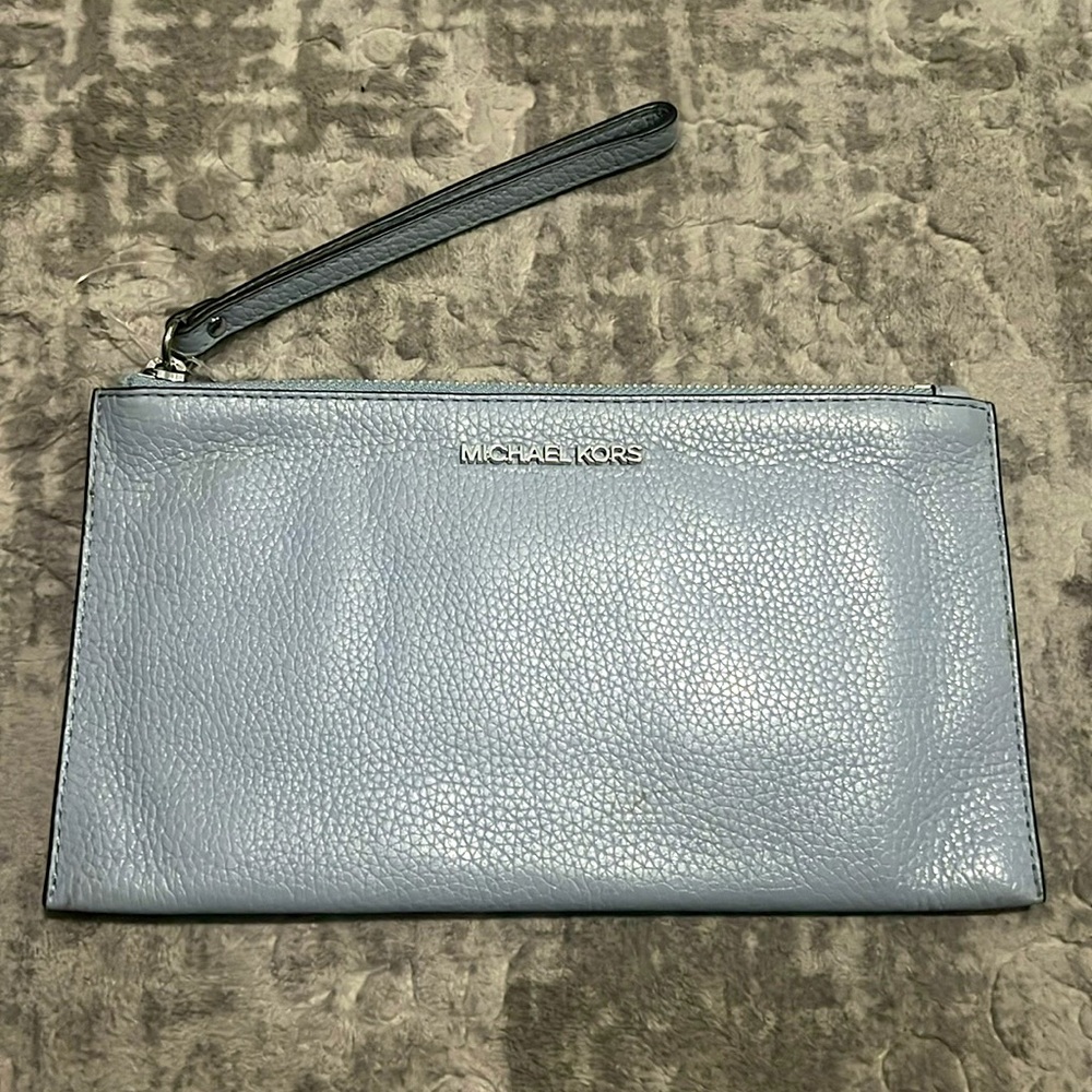 Michael Kors Wristlet Clutch NWOT